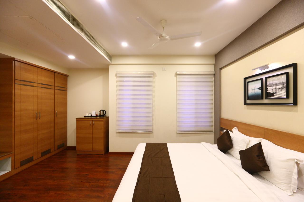 Fabhotel Prime Adore Residency Chennai Exterior photo