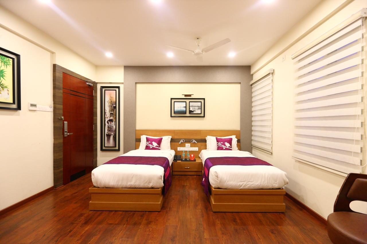 Fabhotel Prime Adore Residency Chennai Exterior photo