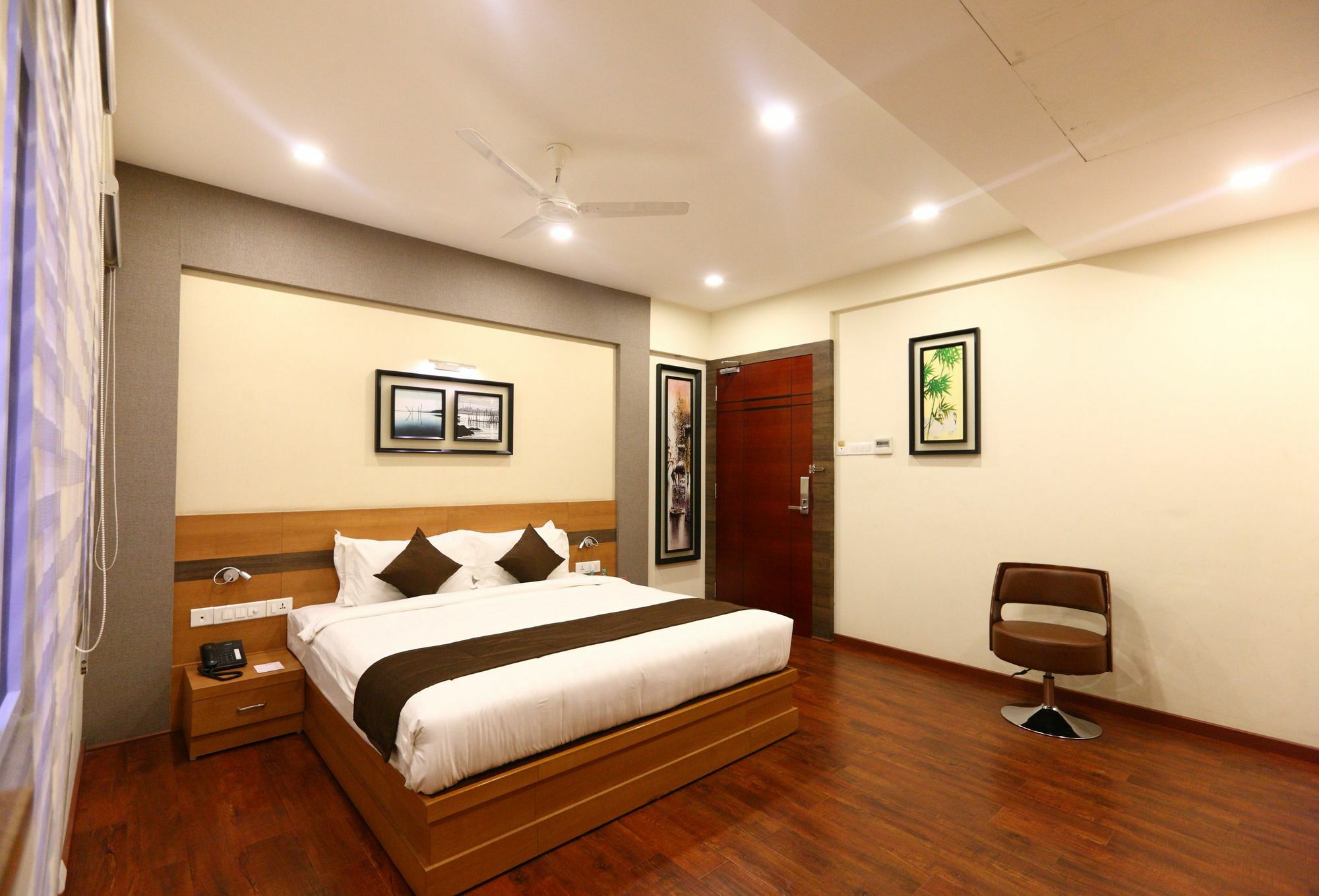 Fabhotel Prime Adore Residency Chennai Exterior photo